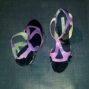 NWOB Via Spiga Purple & Black Strappy Heel - Sz 10